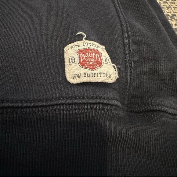 Eddie Bauer Vintage Crewneck sz L - Picture 8 of 8